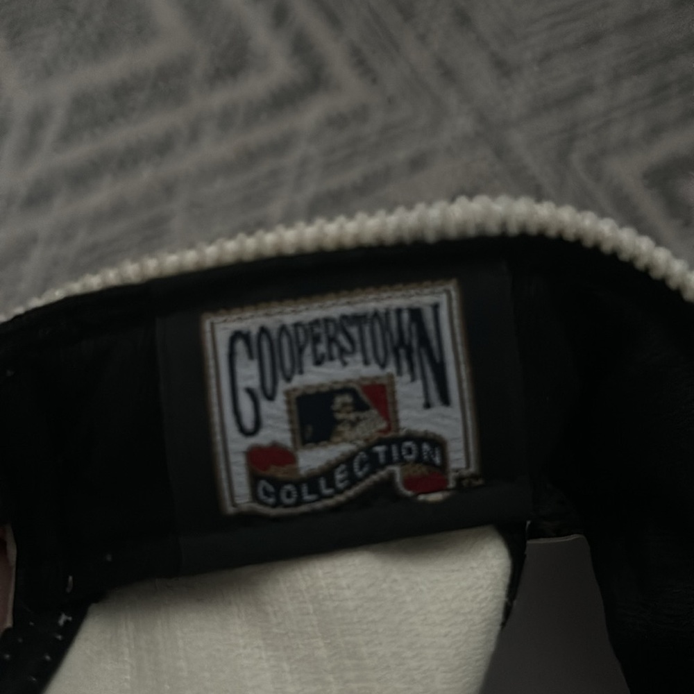 SnapBack - Picture 3 of 4